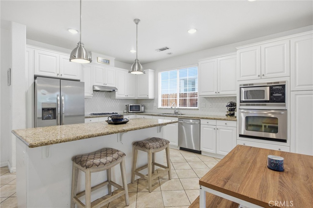 Residential for sale at 6123 Pilar, Bakersfield CA featuring 3 beds and 2 baths