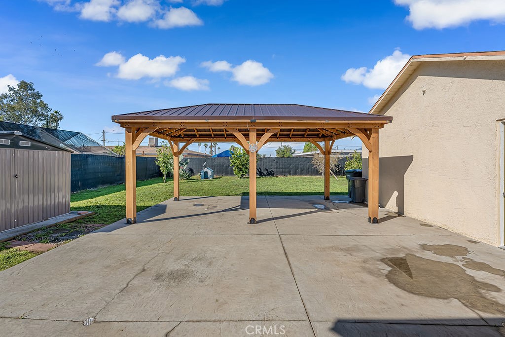 Residential for sale at 10624 Coloma Street, Loma Linda CA featuring 2 beds and 1 bath