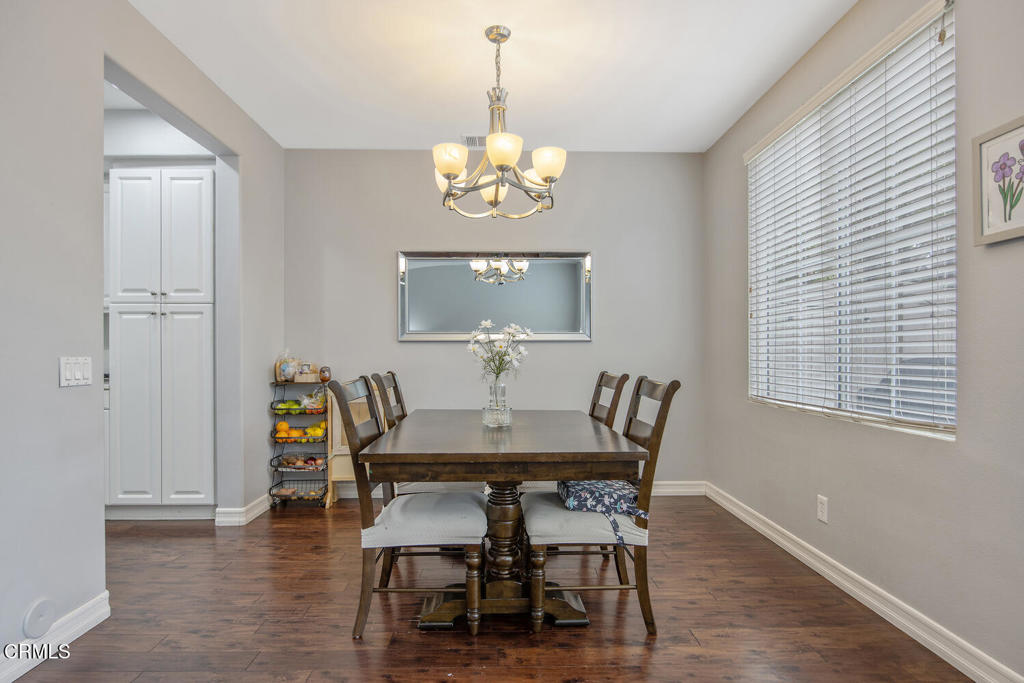 Residential for sale at 231 Calle Orovista, Camarillo CA featuring 2 beds and 3 baths