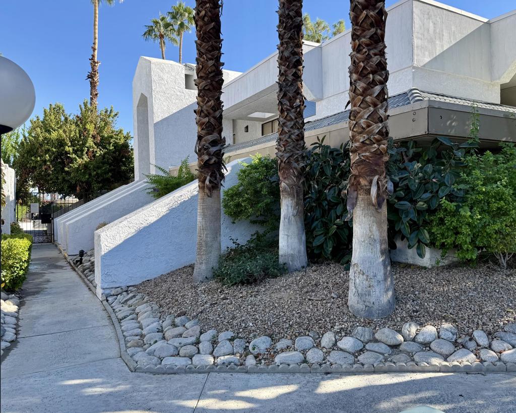 Residential for sale at 5301 E Waverly Drive 173, Palm Springs CA featuring 2 beds and 2 baths