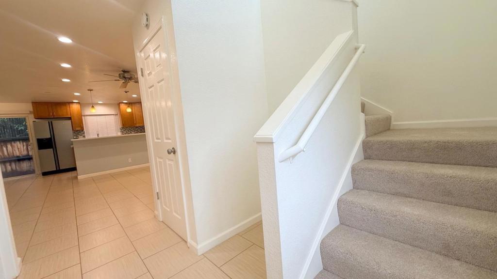 Residential Lease for rent at 1013 Woodside Road 1013, Redwood City, San Mateo County CA featuring 3 beds and 3 baths