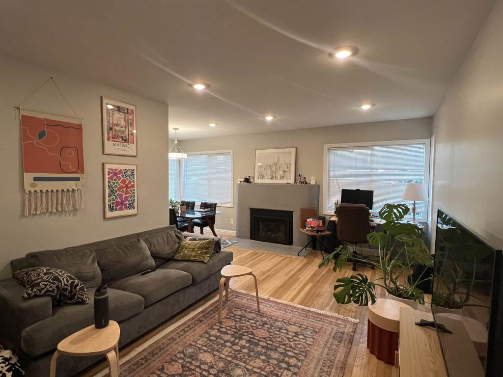 Residential Lease for rent at 2548 2548 VIRGINIA ST, Berkeley CA featuring 1 bed and 1 bath