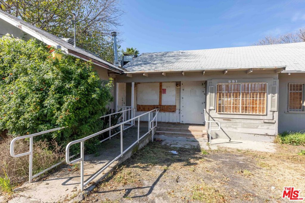 Residential for sale at 291 N Yale Street, Hemet CA featuring 4 beds and 4 baths