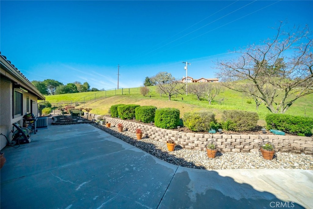 Residential for sale at 10900 Portal Rd., Atascadero CA featuring 3 beds and 2 baths