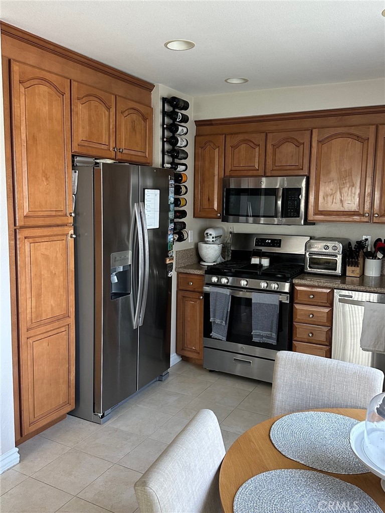 Residential Lease for rent at 202 Colton Street A, Newport Beach CA featuring 2 beds and 2 baths