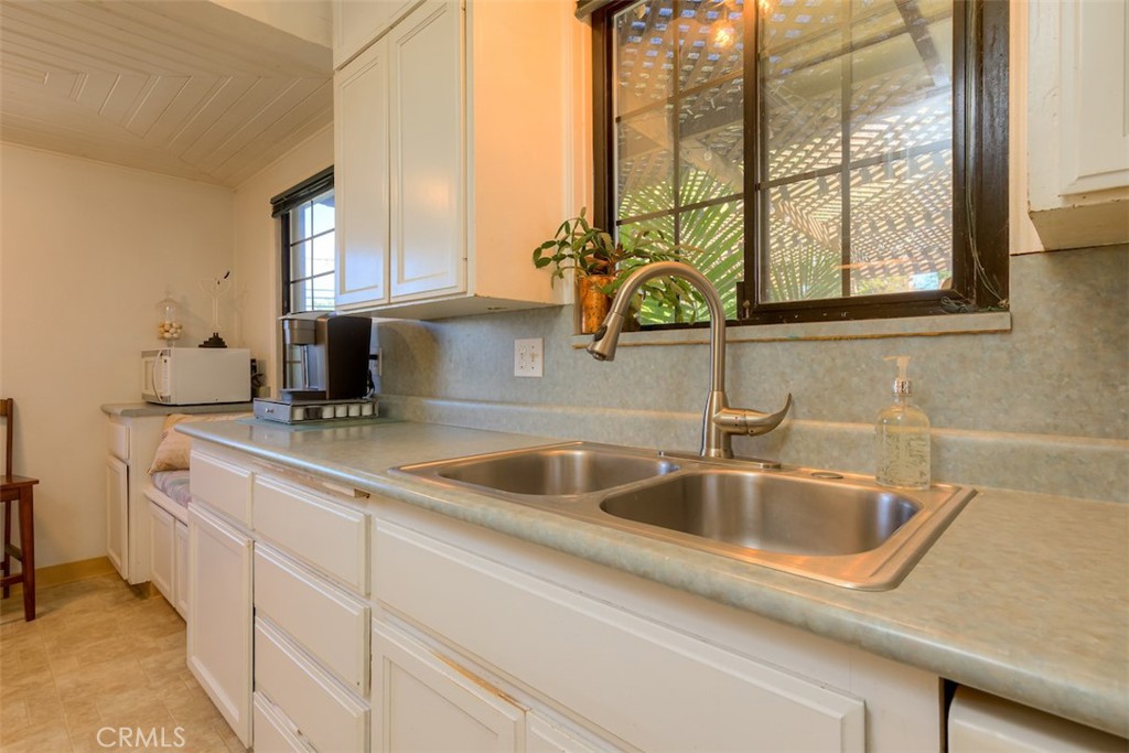 Residential for sale at 2454 Oro Quincy, Oroville CA featuring 2 beds and 2 baths