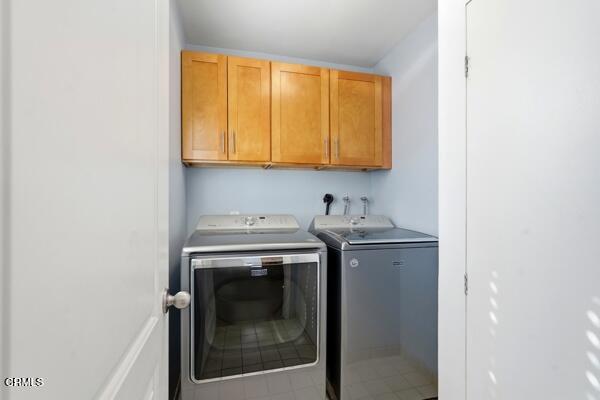 Residential Lease for rent at 4455 Lowell Avenue, Los Angeles, Los Angeles County CA featuring 3 beds and 2 baths