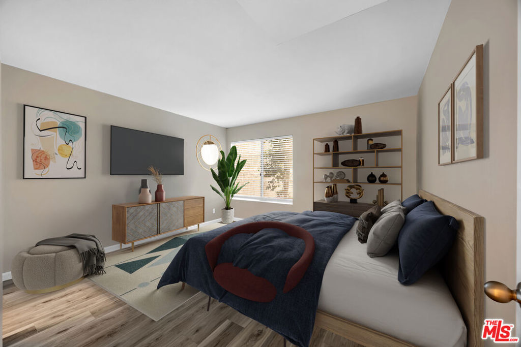 Residential for sale at 11109 Summertime Lane, Culver City CA featuring 1 bed and 1 bath