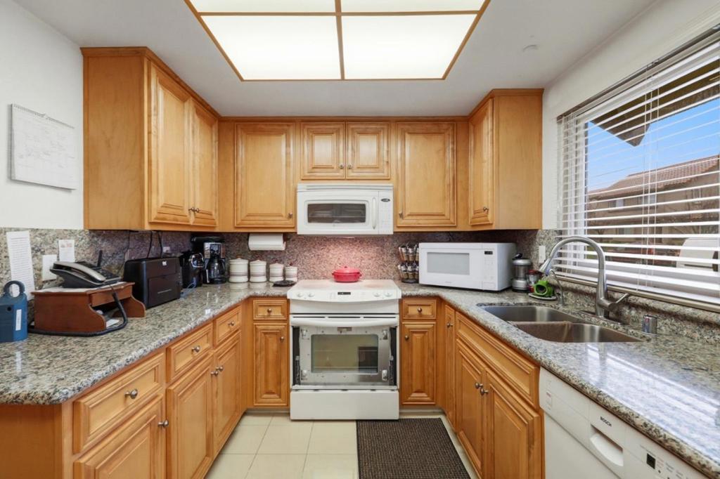 Residential for sale at 350 Otono Court, San Jose CA featuring 3 beds and 2 baths