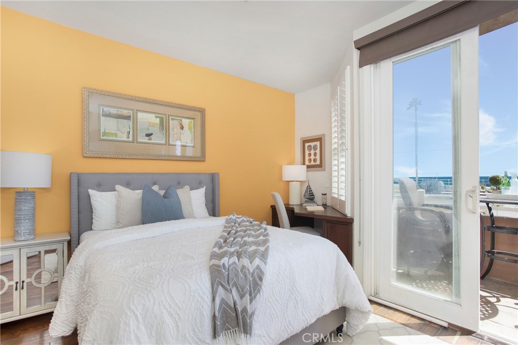 Residential for sale at 1314 Pacific Coast Highway A, Huntington Beach CA featuring 2 beds and 3 baths