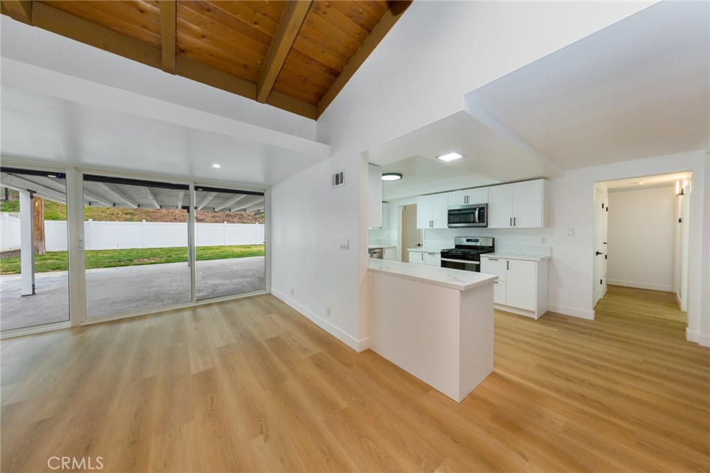 Residential Lease for rent at 27220 Seco Canyon Road, Saugus CA featuring 5 beds and 2 baths