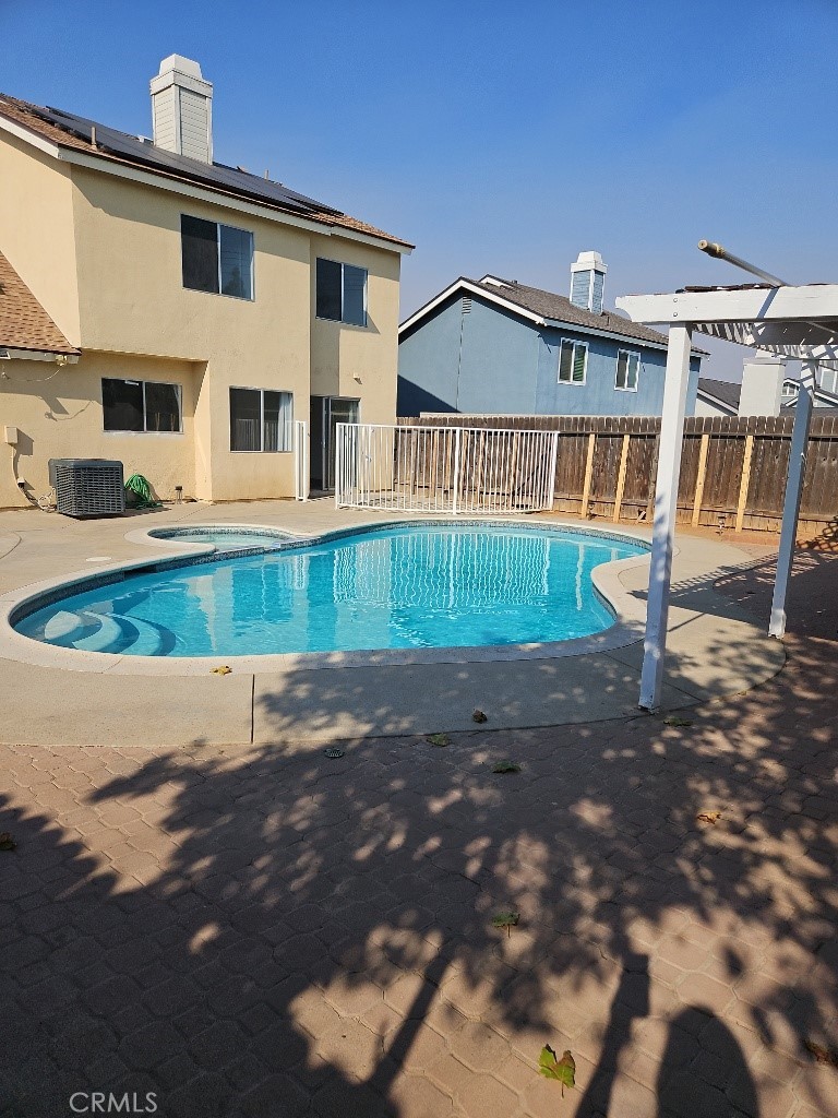 Residential Lease for rent at 23117 Fall River, Moreno Valley, Riverside County CA featuring 3 beds and 3 baths