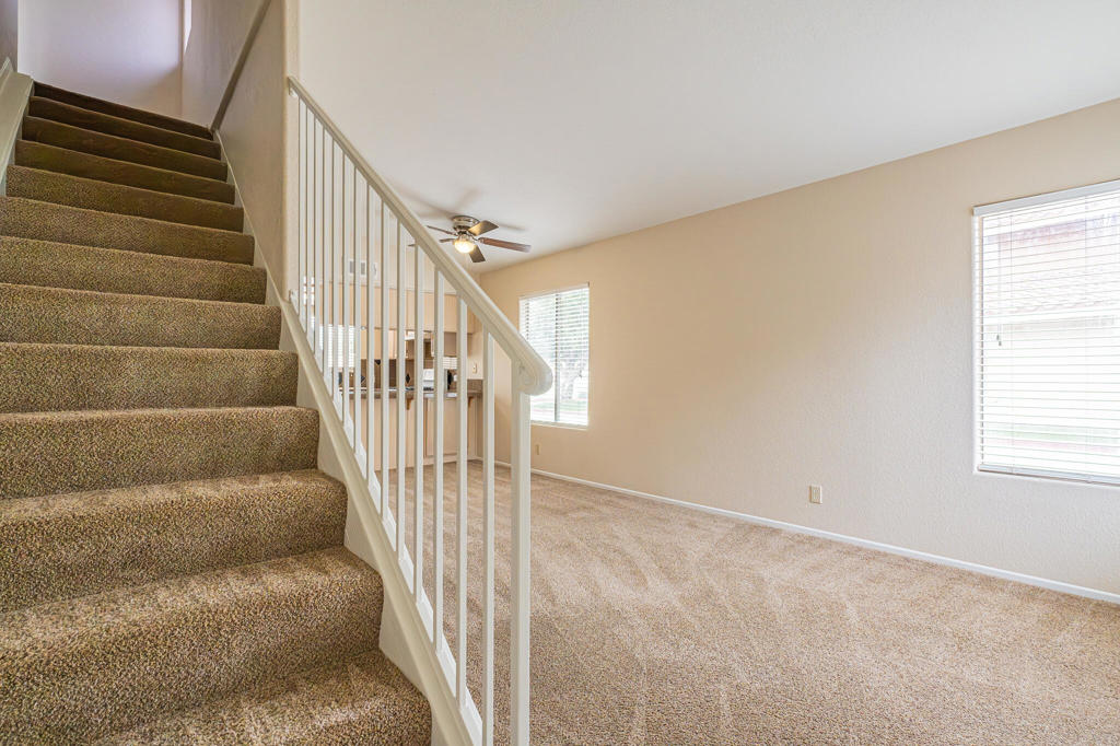 Residential Lease for rent at 450 Tava Lane, Palm Desert CA featuring 2 beds and 2 baths