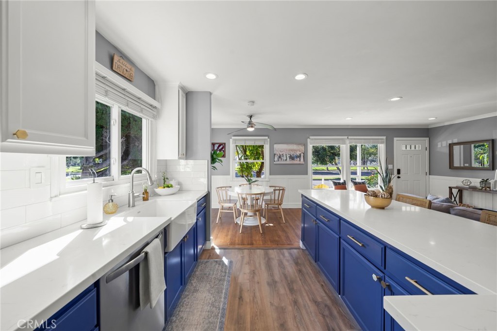 Active for sale at Lakewood, CA, Lakewood, CA CA and 2 baths