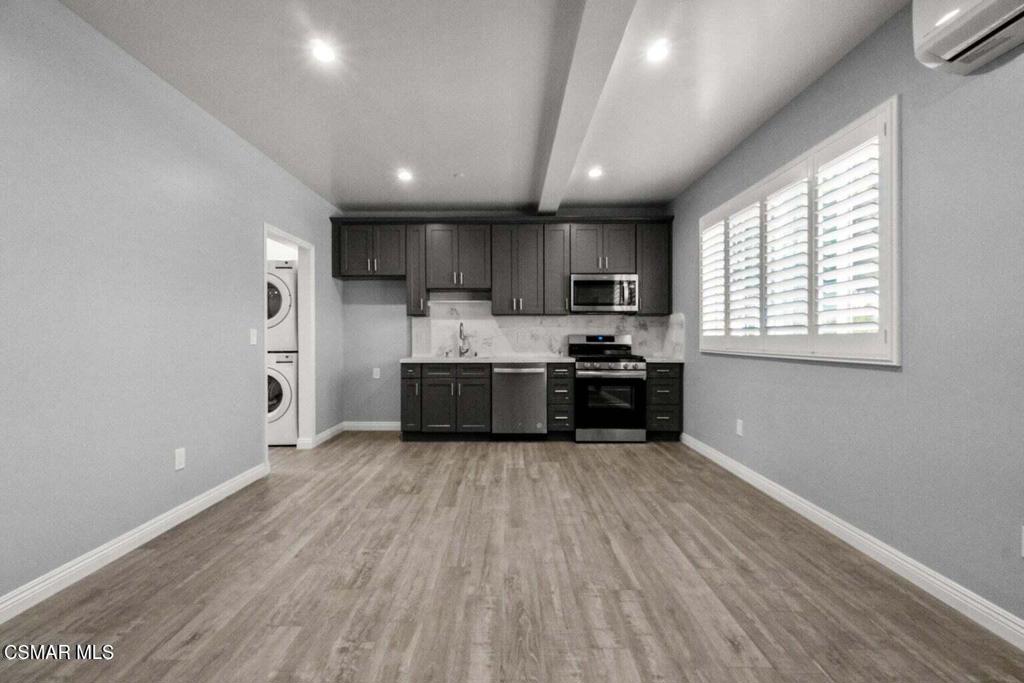 Residential Lease for rent at 4362 Tuller Avenue A, Culver City CA featuring 1 bed and 1 bath