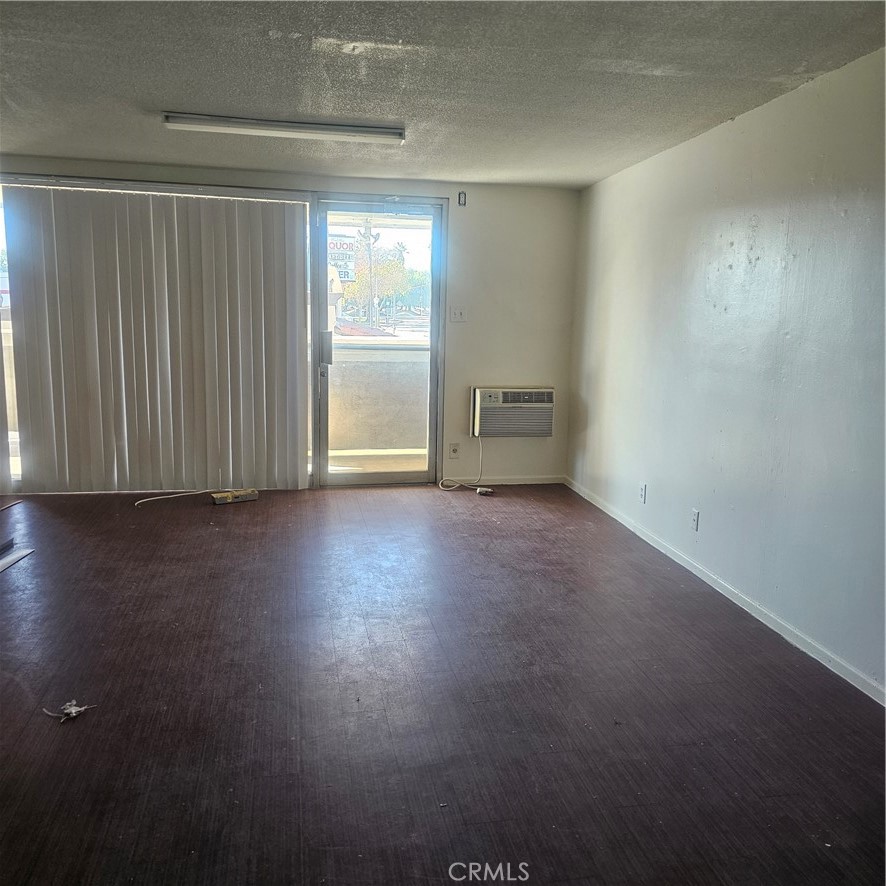 Residential Lease for rent at 101 W Olive, La Habra CA featuring 1 bed and 1 bath