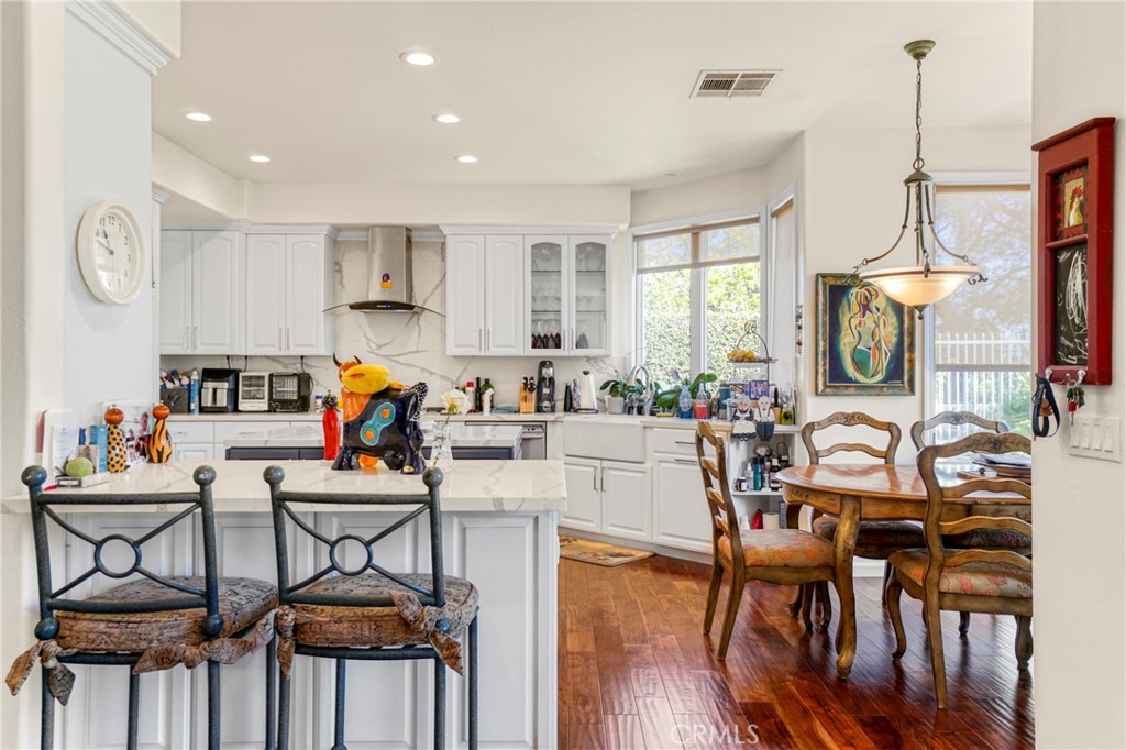 Residential for sale at 23201 Park Corniche, Calabasas CA featuring 4 beds and 5 baths