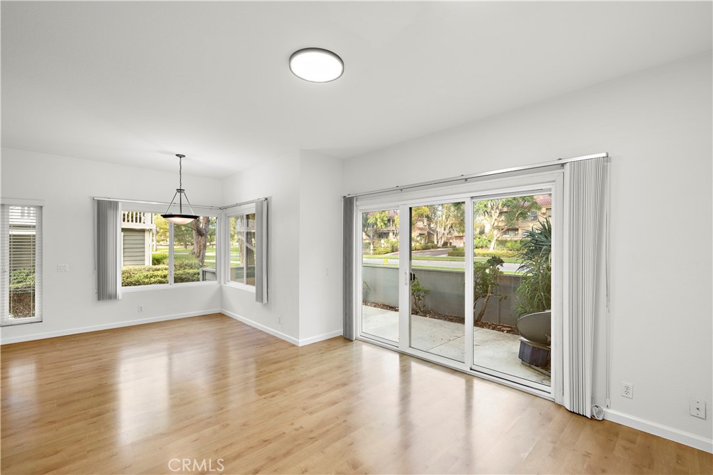 Residential Lease for rent at 106 Remington, Irvine CA featuring 3 beds and 3 baths