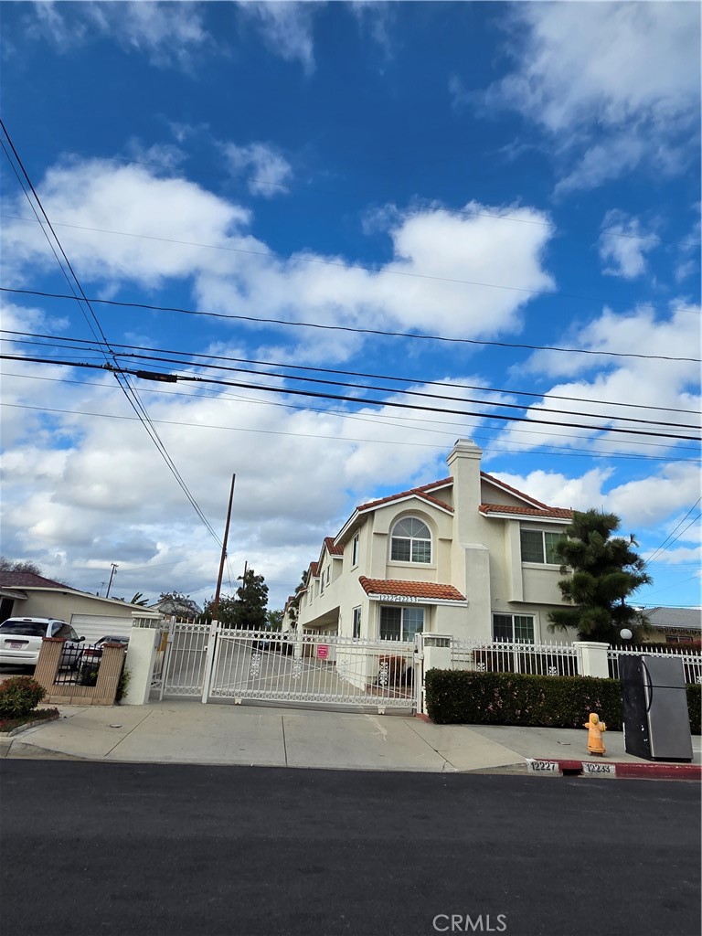 Residential Lease for rent at 12227 Cheshire, Norwalk CA featuring 3 beds and 3 baths