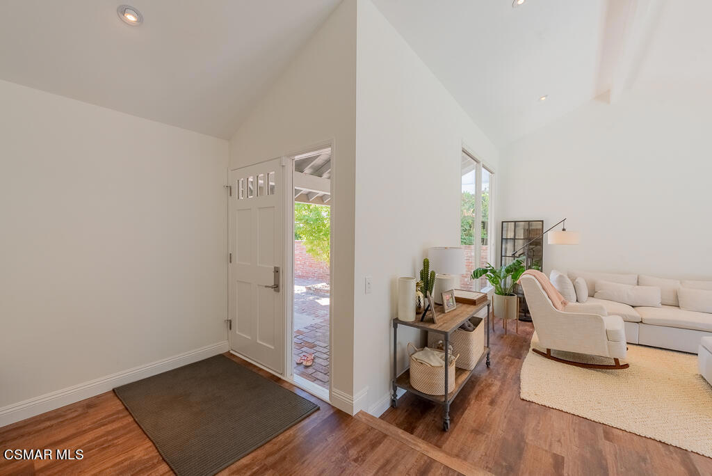 Residential Lease for rent at 1453 Cheswick Place, Westlake Village CA featuring 4 beds and 3 baths