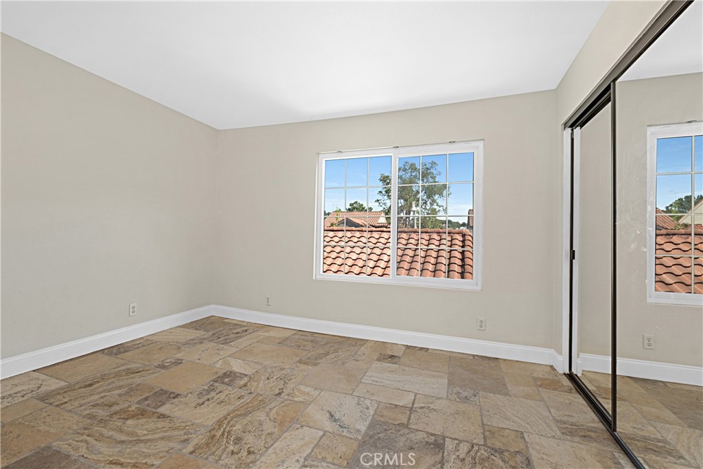 Residential Lease for rent at 21901 Barbados, Mission Viejo CA featuring 2 beds and 3 baths