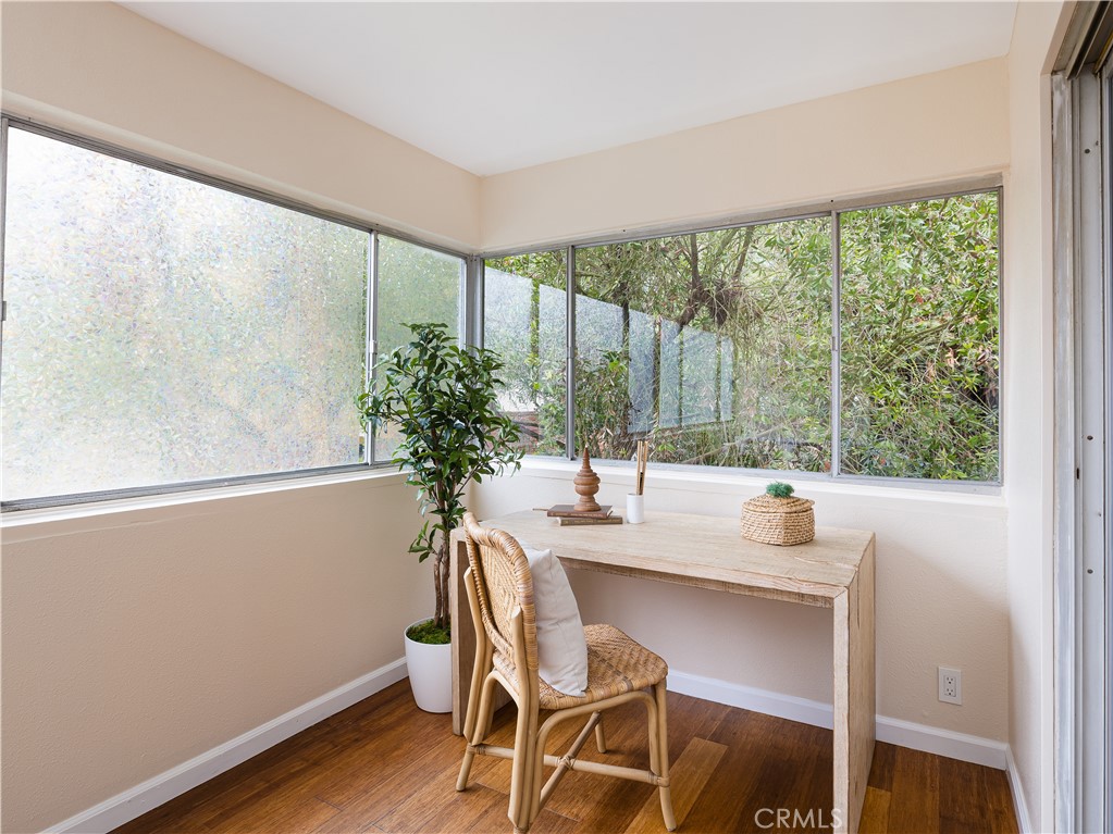 Residential Lease for rent at 5700 Ravenspur Drive 107, Rancho Palos Verdes CA featuring 3 beds and 2 baths