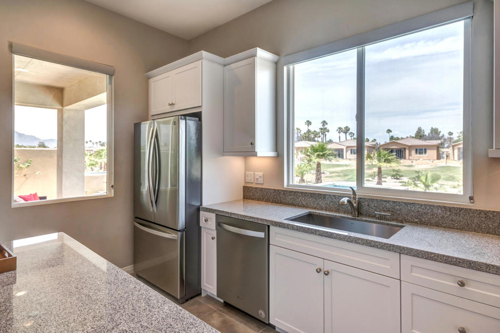 Residential Lease for rent at 67424 Zuni Court, Cathedral City CA featuring 3 beds and 3 baths