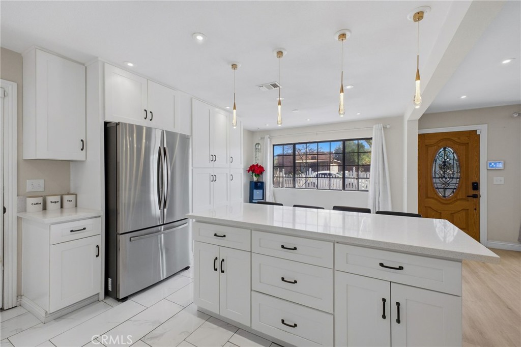 Residential for sale at 1003 Lawton, Redlands CA featuring 3 beds and 2 baths