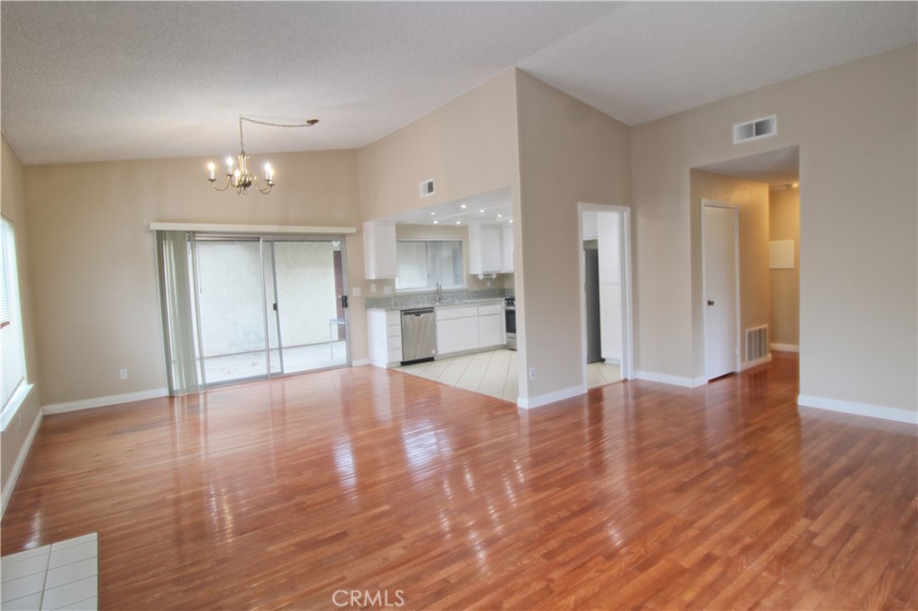 Residential Lease for rent at 1044 Ardmore Circle, Redlands CA featuring 3 beds and 2 baths
