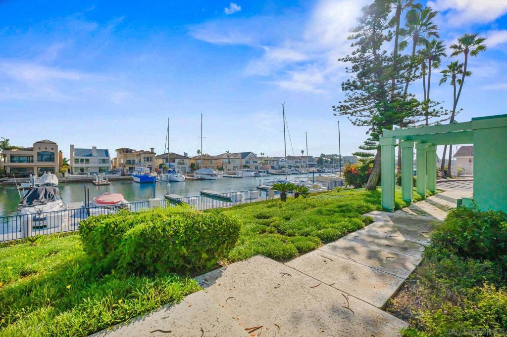 Residential for sale at 86 Half Moon Bend, Coronado CA featuring 3 beds and 2 baths