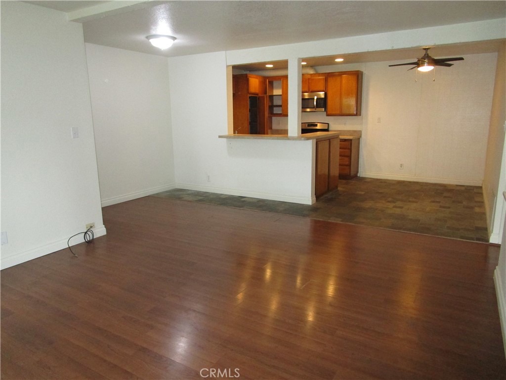 Residential Lease for rent at 3723 Country Club Drive 1, Long Beach, Los Angeles County CA featuring 2 beds and 2 baths