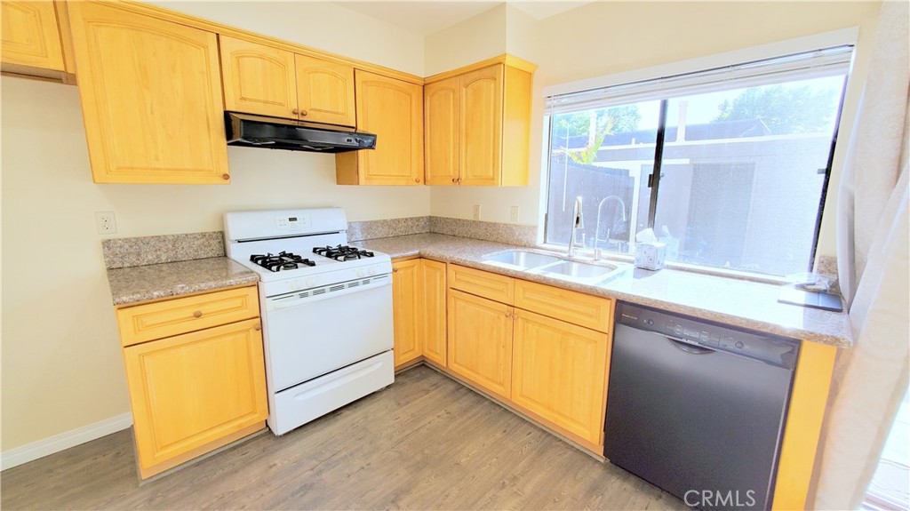 Residential Lease for rent at 719 Briarwood Lane, San Dimas CA featuring 3 beds and 3 baths
