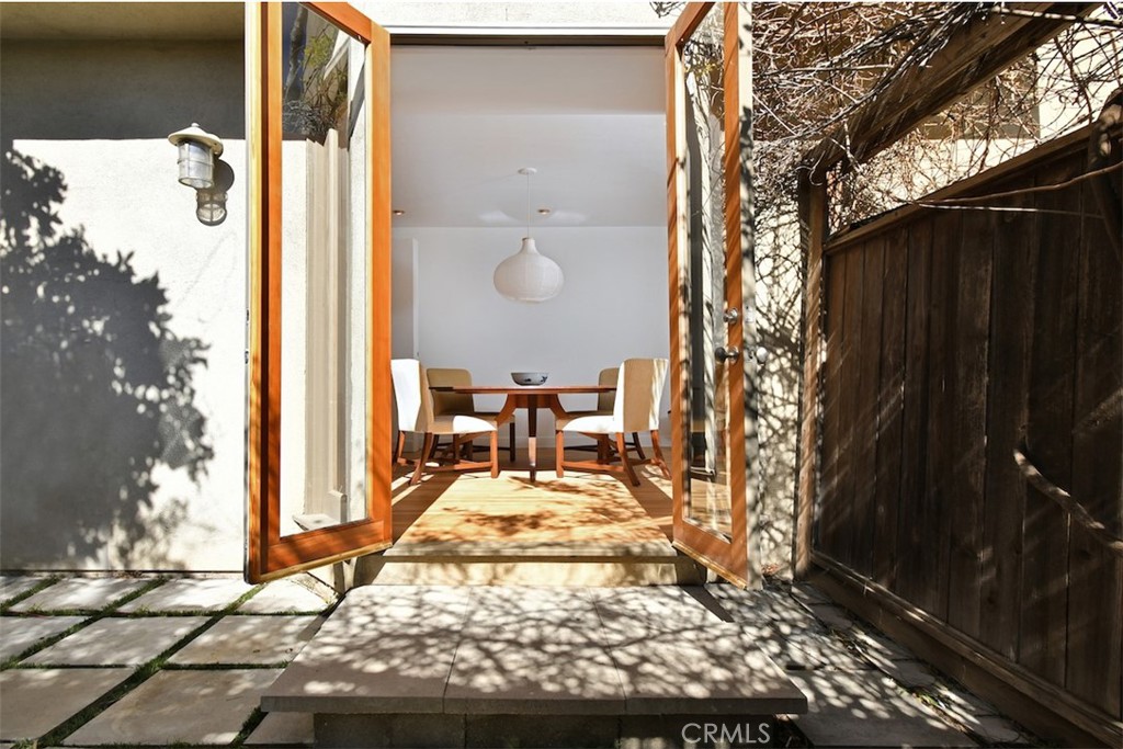 Residential for sale at 4269 Camellia, Studio City CA featuring 4 beds and 4 baths