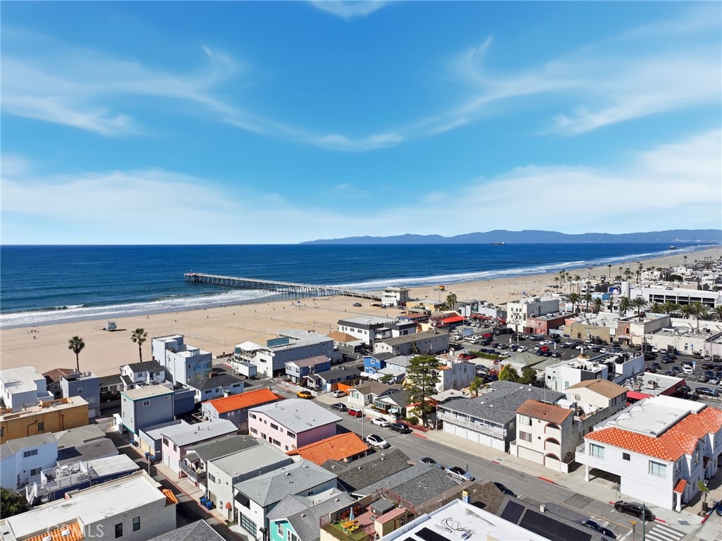 Residential Income for sale at 50 10th Street, Hermosa Beach CA