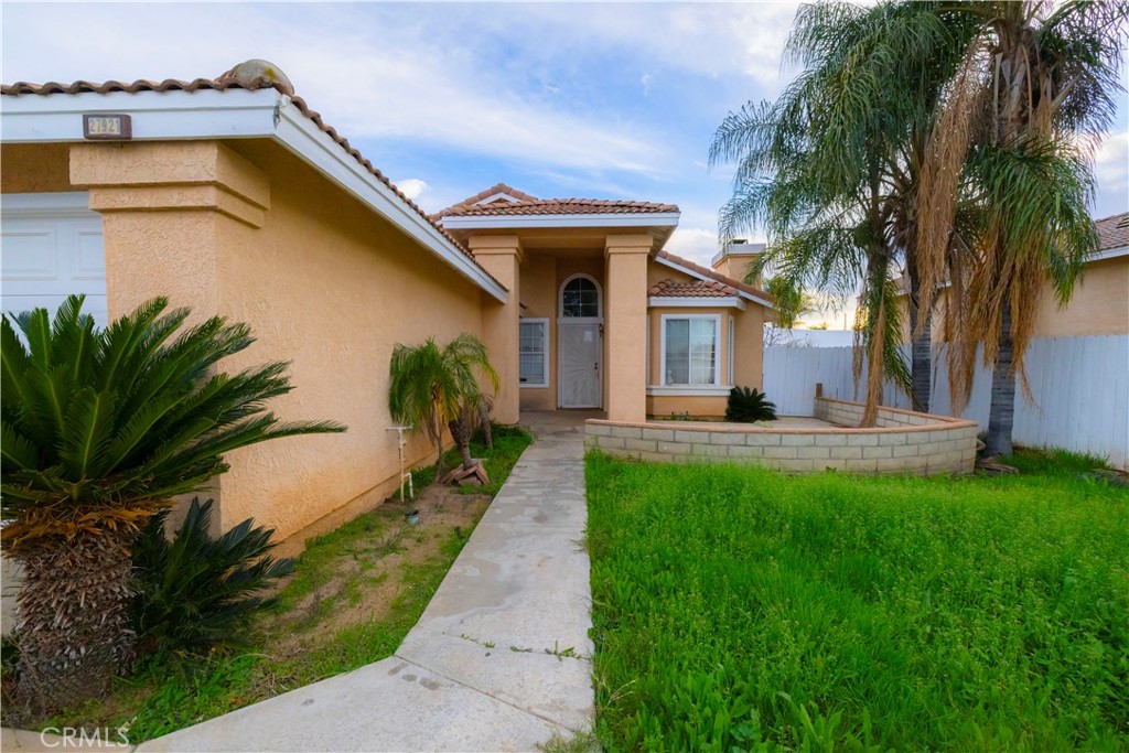 Single Family Residence for sale at 27921 Golden Hill Court, Menifee, CA featuring 4 beds and 2 baths