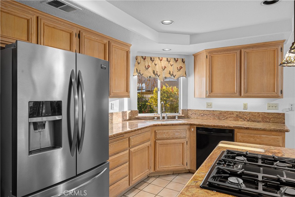 Residential for sale at 5575 Lakeview, La Verne CA featuring 3 beds and 2 baths