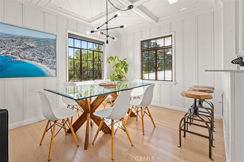 Residential Lease for rent at 500 Mountain Road, Laguna Beach CA featuring 3 beds and 3 baths