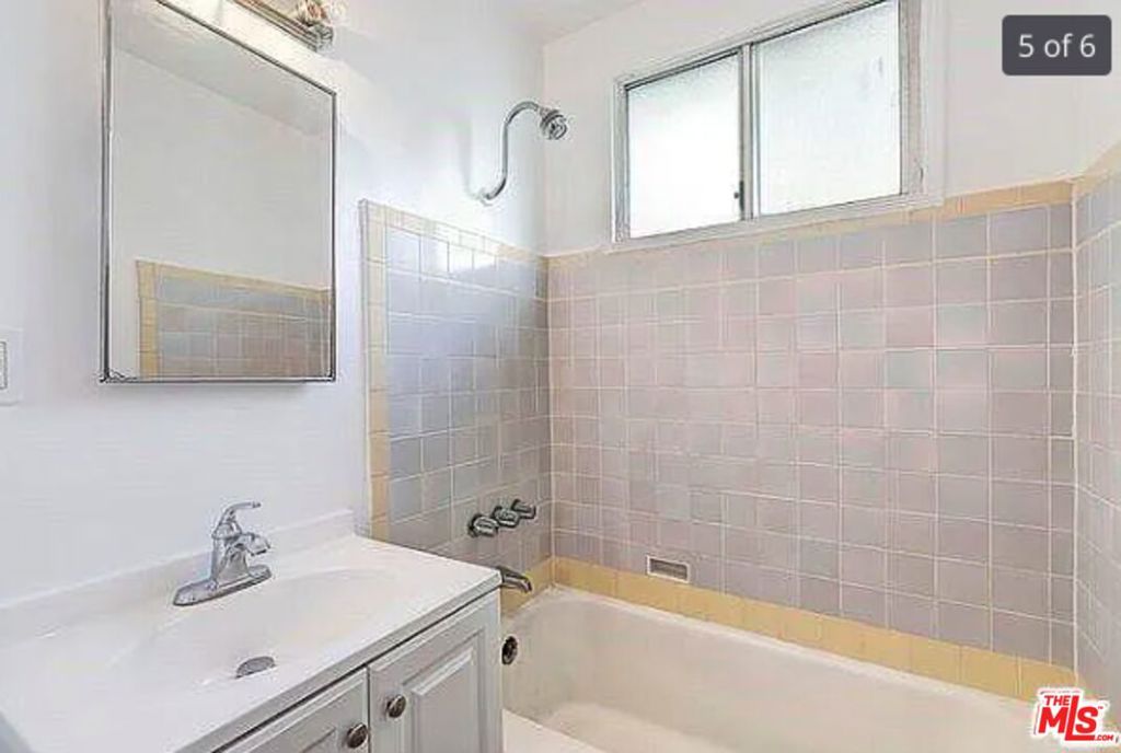 Residential Lease for rent at 5304 Kinston Avenue, Culver City CA featuring 2 beds and 1 bath