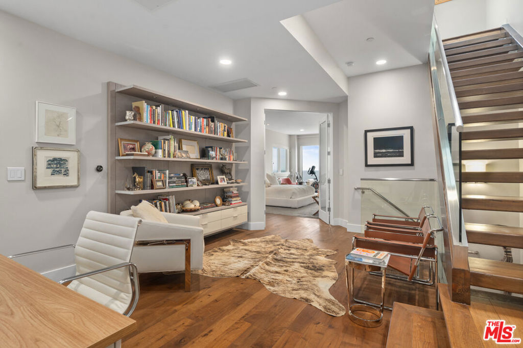 Residential Lease for rent at 22065 Pacific Coast Highway 4, Malibu CA featuring 3 beds and 4 baths