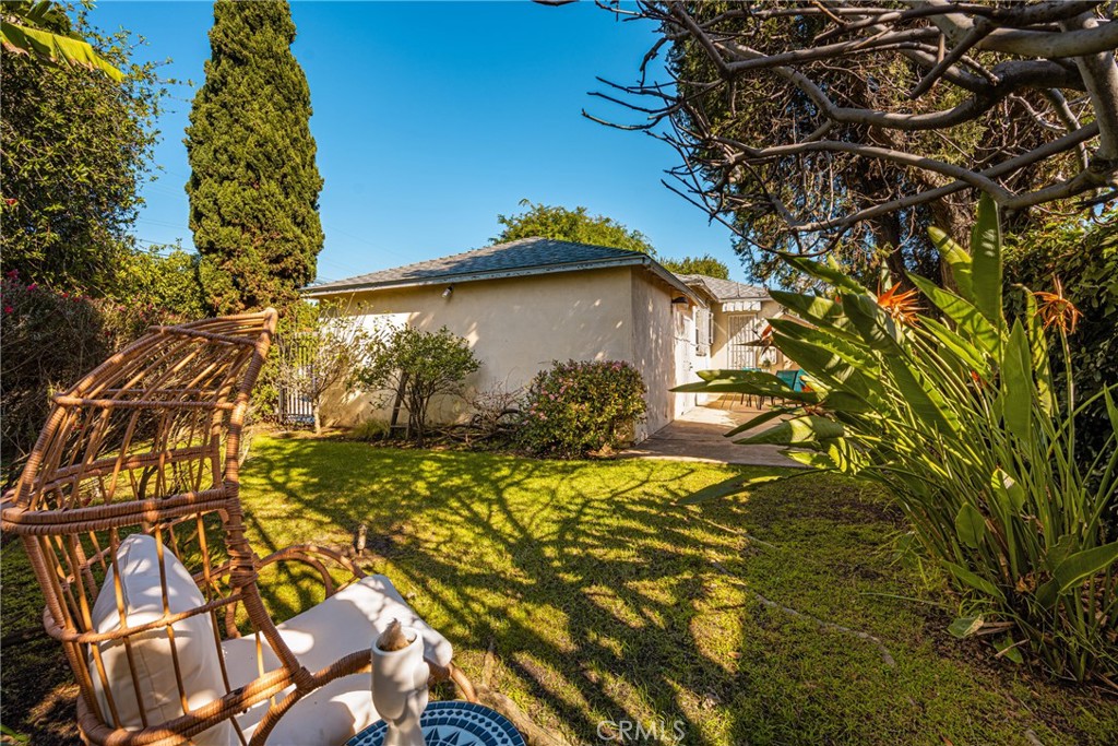 Residential for sale at 11552 Braddock Drive, Culver City CA featuring 2 beds and 1 bath