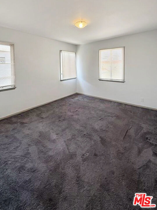 Residential Lease for rent at 5913 Overhill Drive #4, Los Angeles, Los Angeles County CA featuring 2 beds and 1 bath