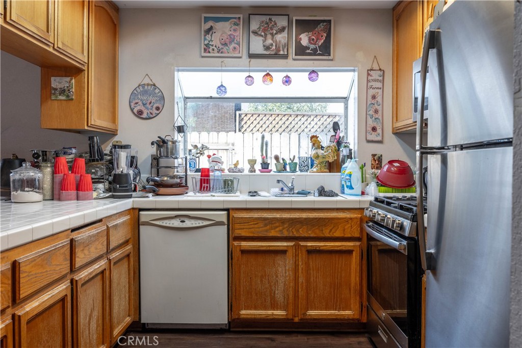 Residential for sale at 1543 Hanford, Redlands CA featuring 3 beds and 2 baths