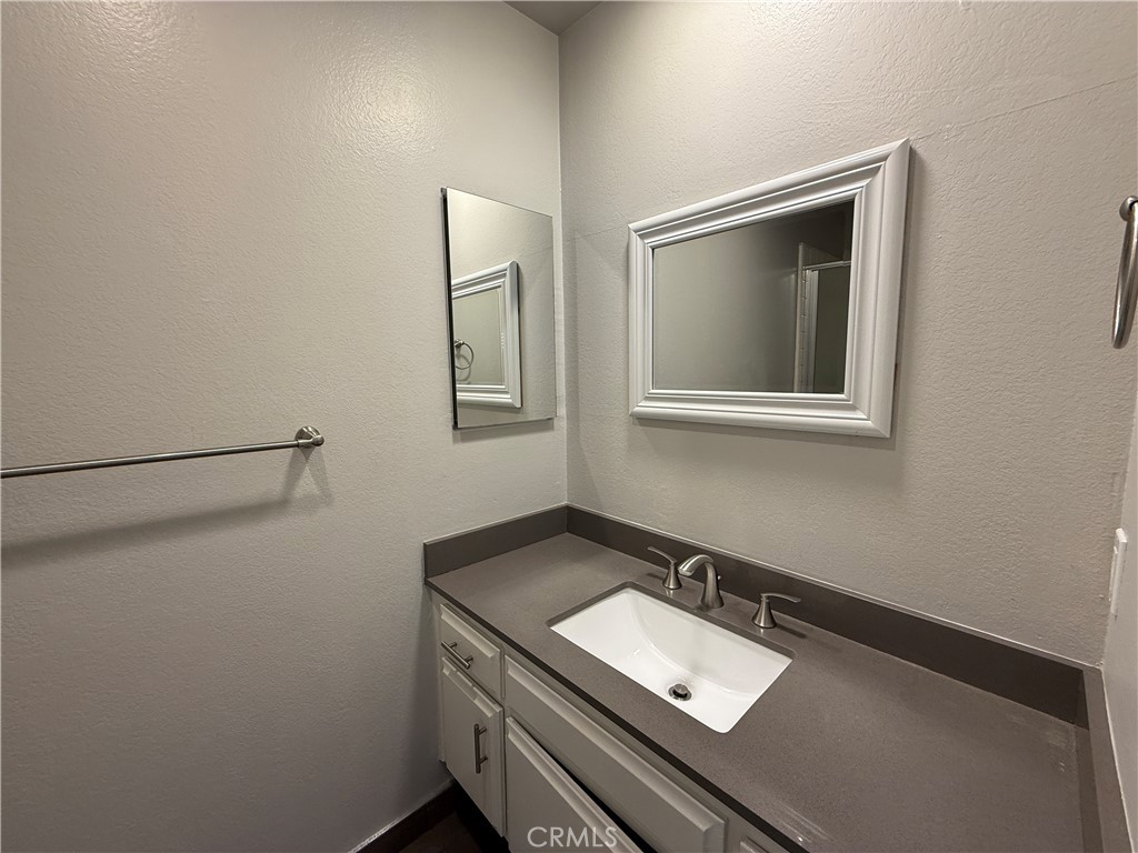 Residential Lease for rent at 6655 W 86th Place 106, Los Angeles, Los Angeles County CA featuring 2 beds and 2 baths