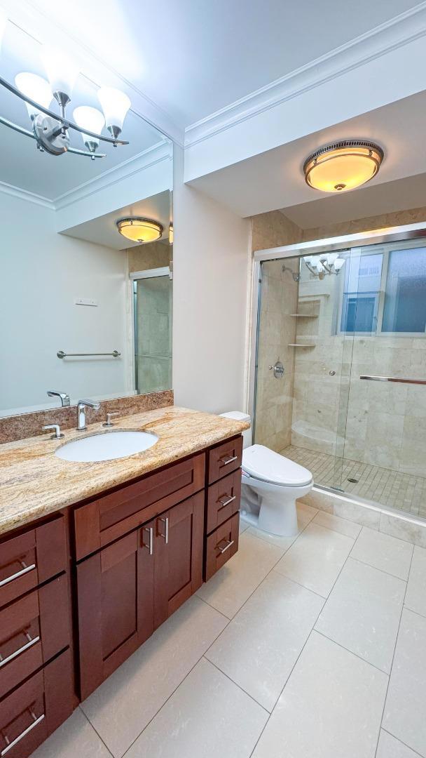 Residential Lease for rent at 827 Richardson Court, Palo Alto, San Mateo County CA featuring 5 beds and 4 baths