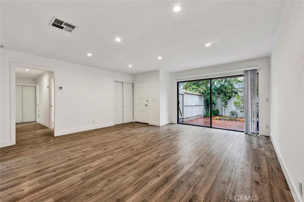 Residential for sale at 23575 Los Adornos, Aliso Viejo CA featuring 3 beds and 2 baths