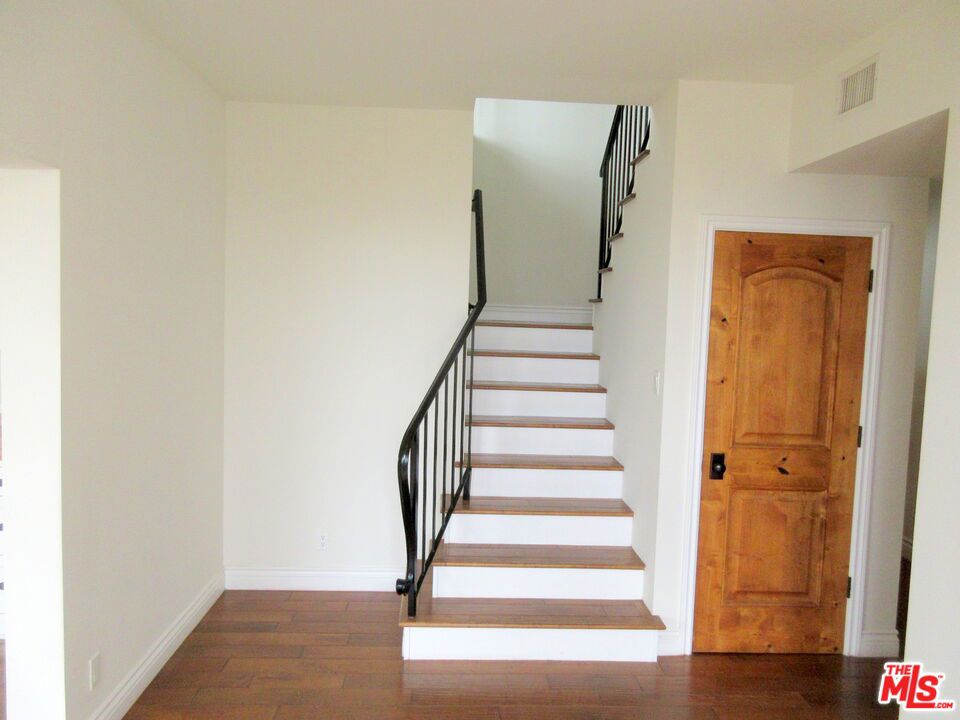 Residential Lease for rent at 7012 BIRDVIEW Avenue, Malibu CA featuring 4 beds and 6 baths