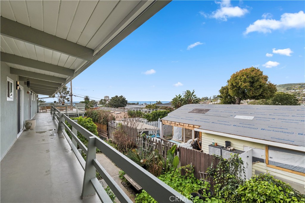 Residential Lease for rent at 525 525 Catalina F, Laguna Beach CA featuring 1 bed and 1 bath
