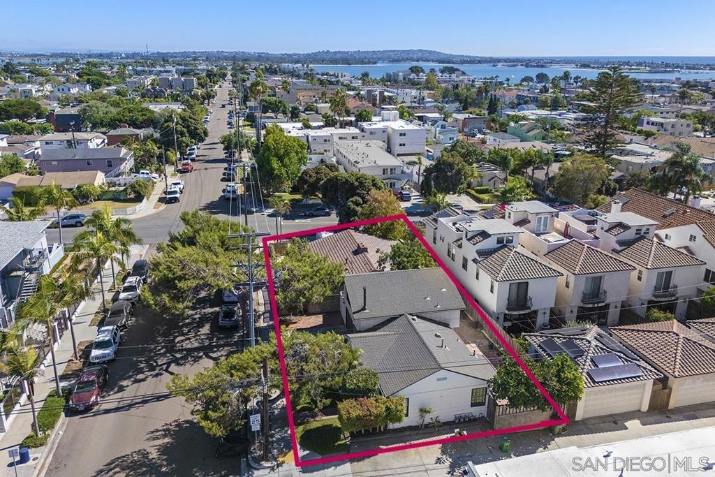 Residential Income for sale at 4316 Haines St, San Diego CA