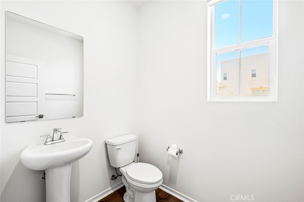 Residential Lease for rent at 9560 Hammock Place, Rancho Cucamonga CA featuring 4 beds and 4 baths