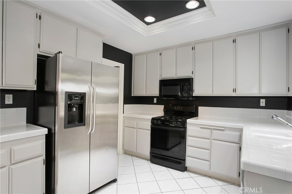 Residential Lease for rent at 161 Shorebreaker Drive, Laguna Niguel CA featuring 3 beds and 3 baths